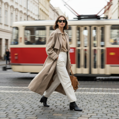 Occhiali da sole Ray-Ban RB4068 - 601 - La foto è solamente a scopo illustrativo ed è stata generata da intelligenza artificiale.