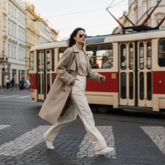 Ray-Ban AVIATOR LARGE METAL RB3025 - W3277 - Fotografija z informativnim prikazom očal je ustvarjena z umetno inteligenco.