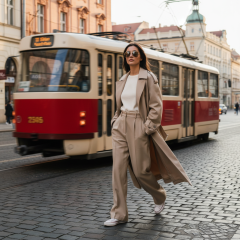 Ray-Ban Aviator Large Metal RB3025 - 001/33 - Fotografija s informativnim prikazom naočala kreirana je pomoću umjetne inteligencije.