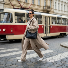 Ray-Ban Clubmaster RB3016 1305B1 - La foto è solamente a scopo illustrativo ed è stata generata da intelligenza artificiale.