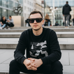 Hugo Boss HG 1252/S 807/AO - La foto è solamente a scopo illustrativo ed è stata generata da intelligenza artificiale.